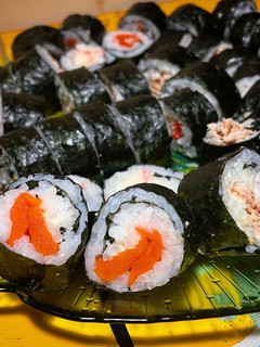 Una foto de Sushi