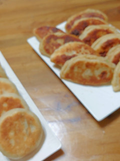 韭菜盒子 的食譜成品照片