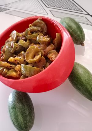 પરવળ નું શાક (Parval Shak Recipe In Gujarati) રેસીપી મુખ્ય ફોટો