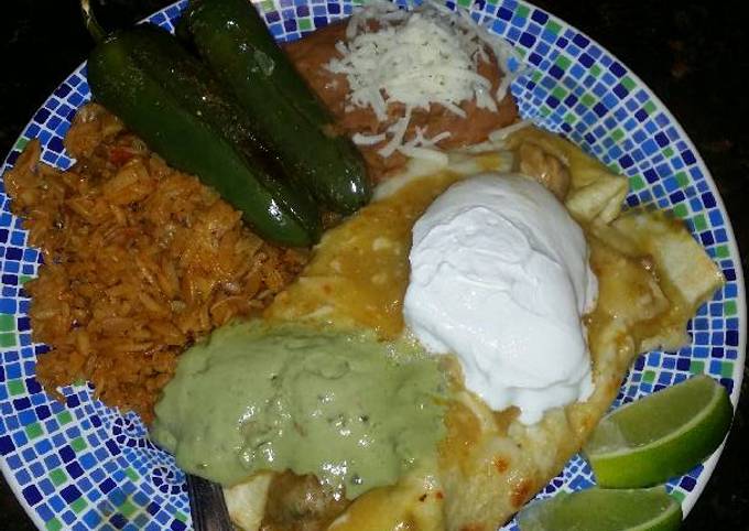 Recipe of Quick Brad&#39;s enchiladas suizas