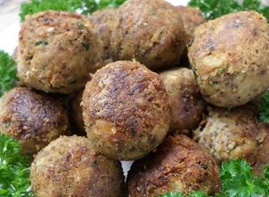 Foto de Almôndegas de Grão-de-Bico com Ervas Aromáticas (vegan)
