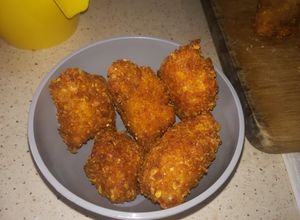 Foto di Poll Corn🐓- Pollo marinato e fritto, panato nei cornflakes
