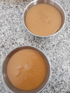 Una foto de Flan de turrón