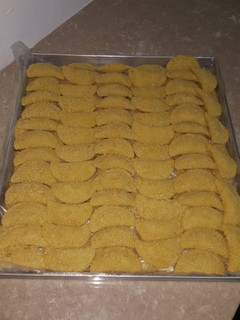 A picture of Half moon pies.