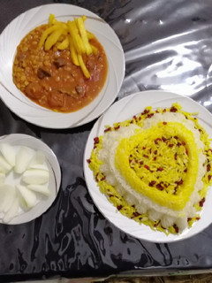 عکسی از دستور خورشت قیمه با برنج قالبی