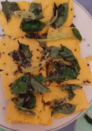 A picture of Dhokla.