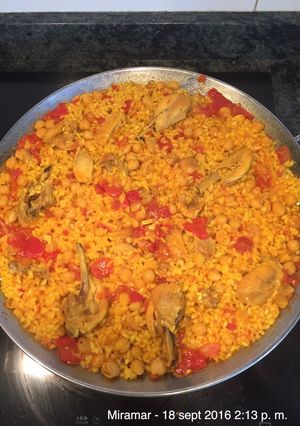Una foto de Paella de garbanzos
