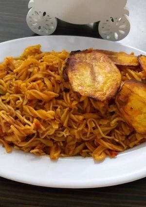 عکسی از دستور ماکارونی با سس گوشت