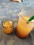 Agua de toronja y mandarina