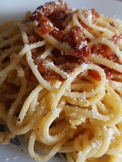 Una foto de Spaguetti alla Carbonara (auténtica receta)