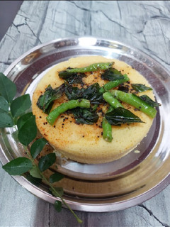 फ्राइड सूजी ढोकला (Fried Suji Dhokla recipe in Hindi) रेसिपी मुख्य फोटो