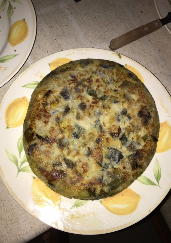 Una foto de Tortilla de verduras vegana