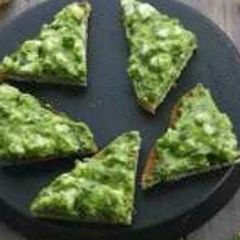 A picture of Palak paneer toast.
