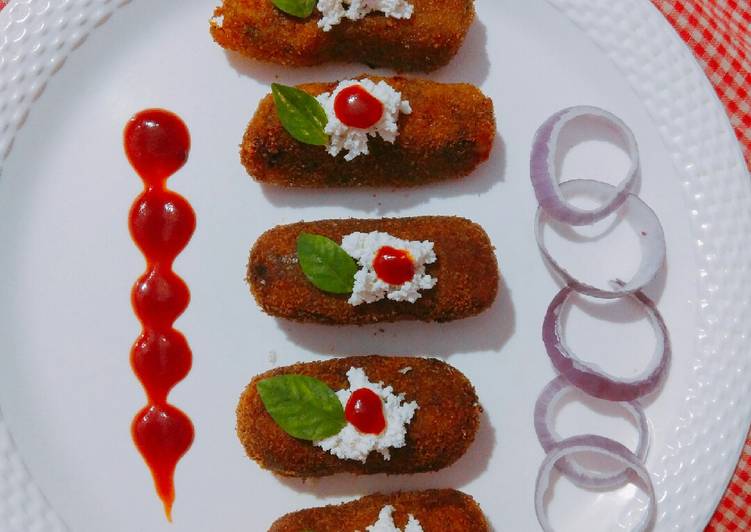 How to Royal To Try At Home Paneer potato bullets