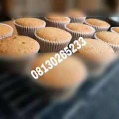 A picture of White cake.