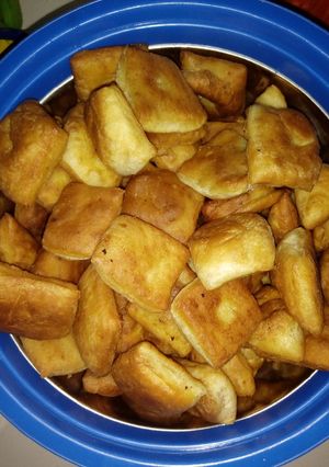A picture of Mandazi.
