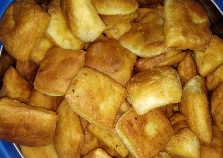 How to Prepare Quick Mandazi