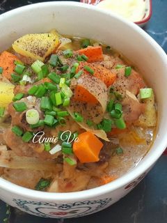 Hình của món Gà nấu pate thơm ngon.
