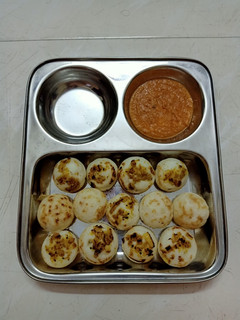 வாழை தண்டு குழி பணியாரம் (Vaazhai thandu kuzhipaniyaram recipe in tamil) செய்முறை முக்கிய புகைப்படம்