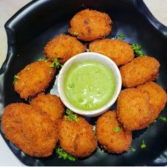 A picture of Achari mushroom poppers.
