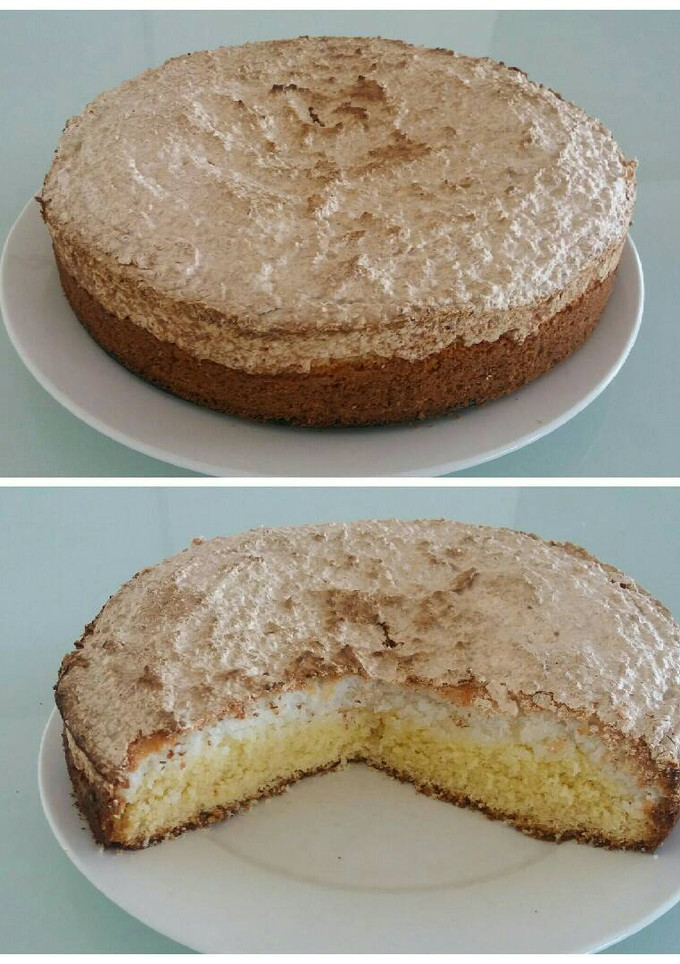 Una foto de Torta con merengue de coco