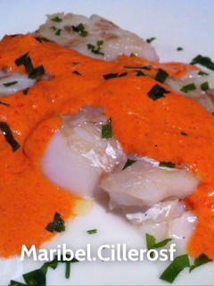 Una foto de Bacalao fresco con mahonesa de pimientos