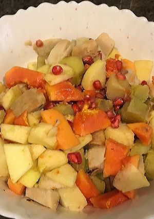 A picture of Fruit Salad.