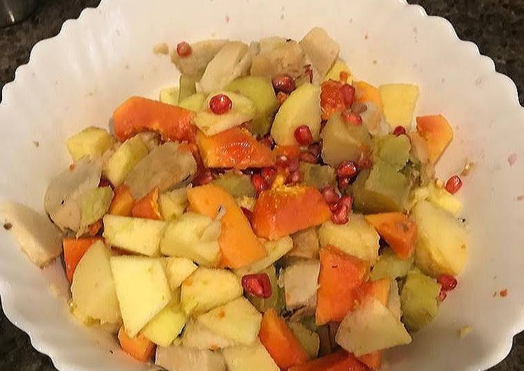 How to Prepare Super Quick Homemade Fruit Salad