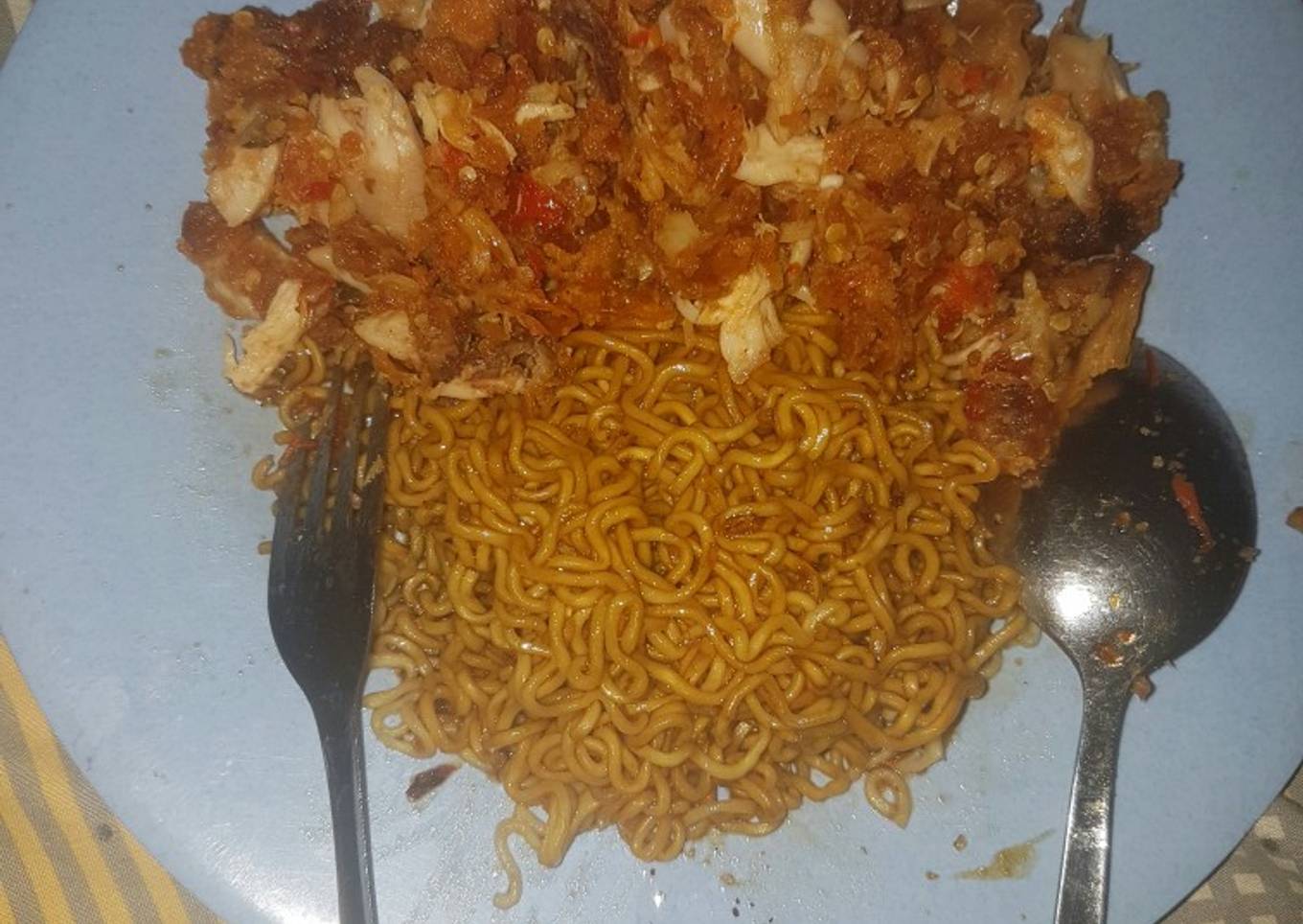 Ayam Geprek Mie Goreng