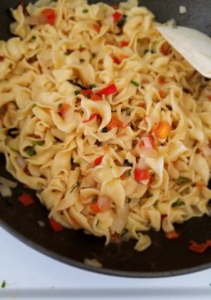 Una foto de Pasta con perejil "fácil y deliciosa"