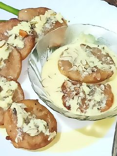 रबड़ी मालपुआ (Rabdi malpua recipe in Hindi) रेसिपी मुख्य फोटो