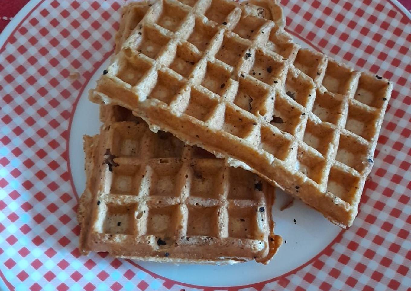 Simple healthy waffles