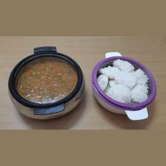 A picture of Idli sambar.