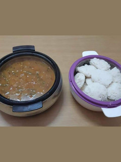 A picture of Idli sambar.