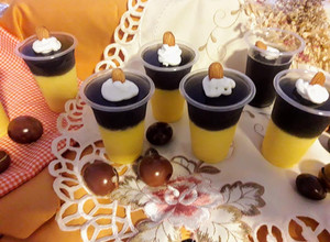 Foto principal de Combinado: Flan sabor Vainilla y Gelatina de Agua sabor Uva