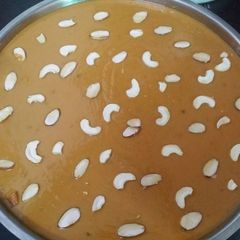 A picture of Mohanthal.