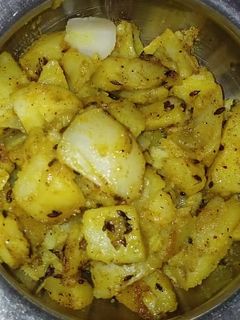 जीरा आलू (Jeera aloo recipe in hindi) रेसिपी मुख्य फोटो