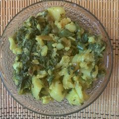 Palak masala with ghee roasted veggies A picture of Palak masala with ghee roasted veggies.