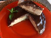 Una foto de mousse limón