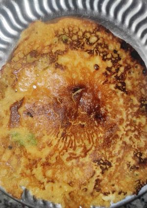 बेसन का चीला (Besan ka cheela recipe in hindi) रेसिपी मुख्य फोटो