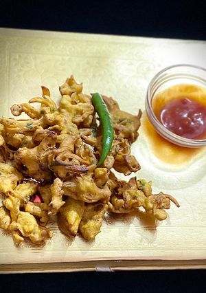 A picture of Onion Pakora.