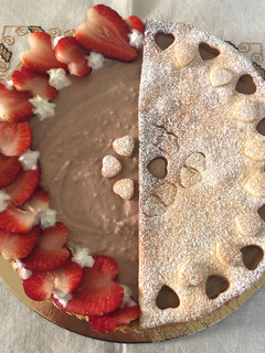 Foto di Crostata con crema chantilly alla Nutella e fragole 🍓