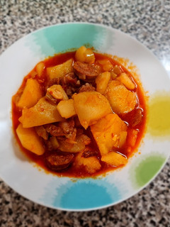 Una foto de Patatas a la riojana