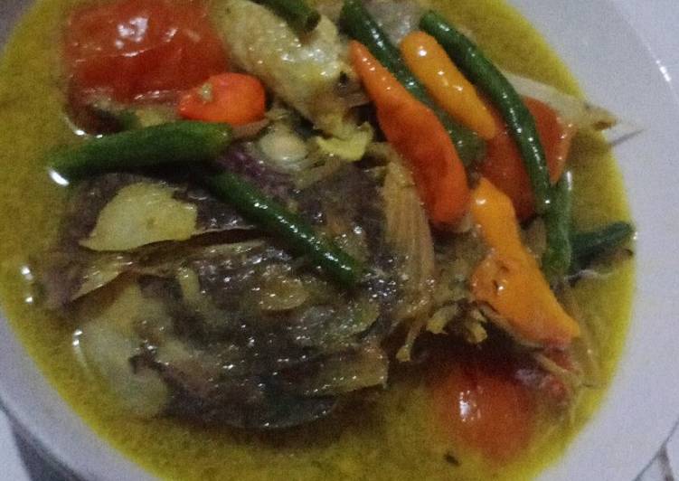 Ikan Kuah Asam Pedas Ala MamihDew😍