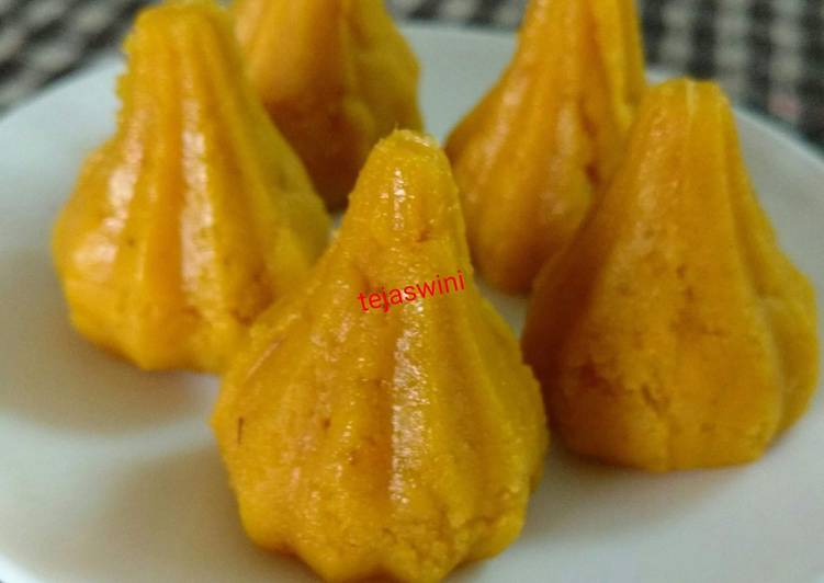 Steps to Prepare Award-winning Mawa modak