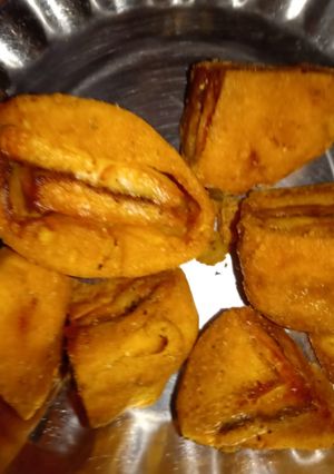A picture of Paneer fritters.