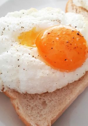 A picture of Baked Egg Clouds.