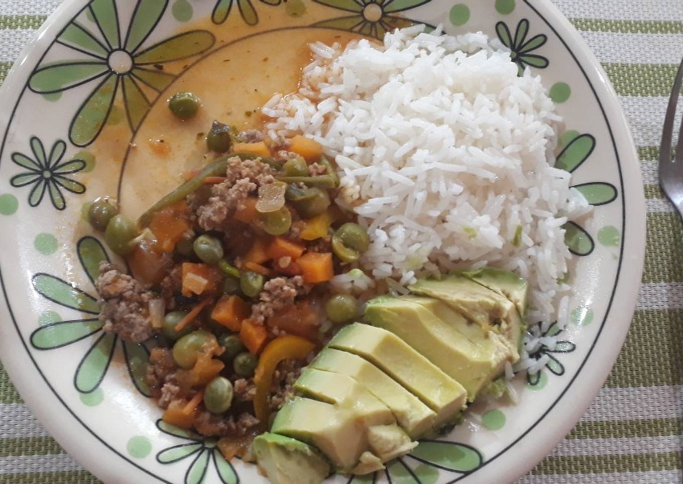 Carne molida con vegetales