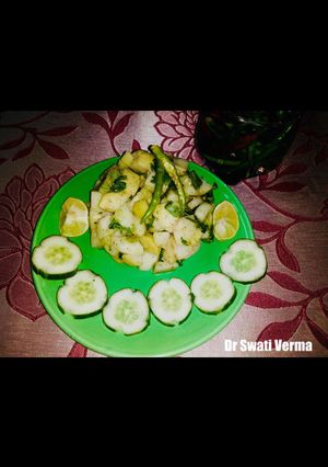 A picture of Potato cucumber salad.