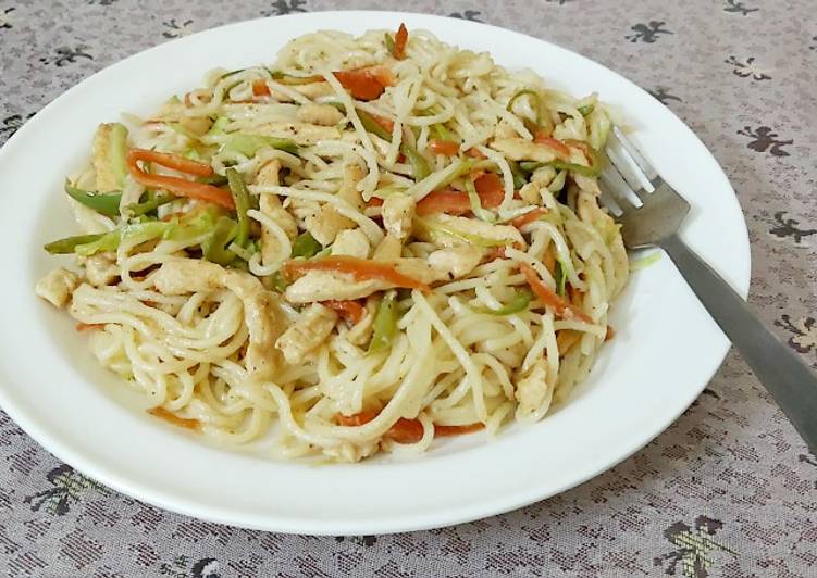 How to Prepare Jamie Oliver Chicken chow mein